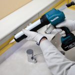 DCG180Z CORDLESS CAULKING GUN(18V)