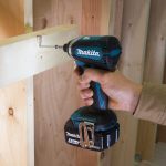 DTD153RTE CORDLESS IMPACT DRIVER(BL)(18V)