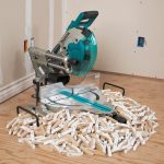 DLS111ZU CORDLESS SLIDE COMPOUND MITER SAW(AWS/BL)(18Vx2)