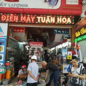 CỬA HÀNG TUẤN HOA