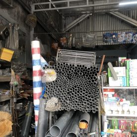 CỬA HÀNG TÁM HIỀN