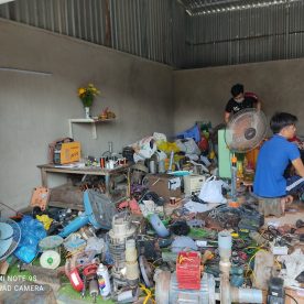 CỬA HÀNG ÚT NHỎ