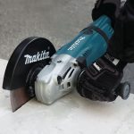 GA9030 ANGLE GRINDER(230MM/2400W/TRIGGER SWITCH)