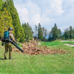 UB002CZ01 MÁY THỔI ĐEO VAI DÙNG PIN(BỘ CẤP NGUỒN/BL)